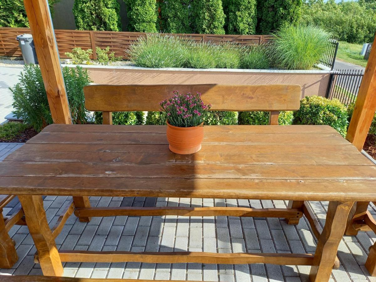 Apartmán Laura-Haus Vonyarcvashegy Exteriér fotografie